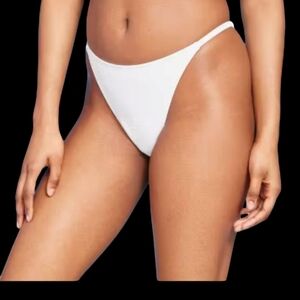 NWT Wild Fable White Bikini Bottom Size‎ Medium